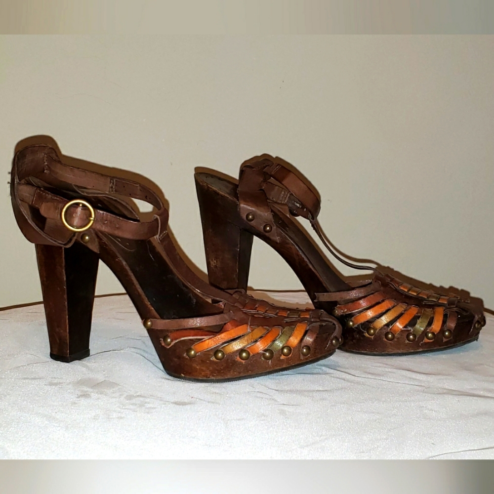 BCBGirls Wooden Heels Size 5